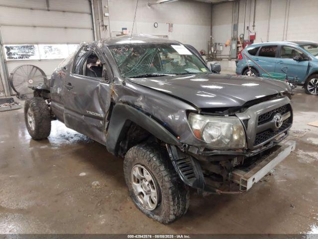  Salvage Toyota Tacoma