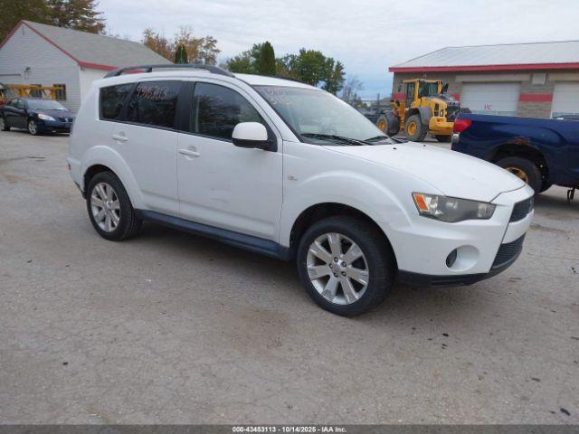  Salvage Mitsubishi Outlander