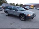 Volvo XC70 2.5t Image 1