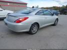 Toyota Camry Se Image 7