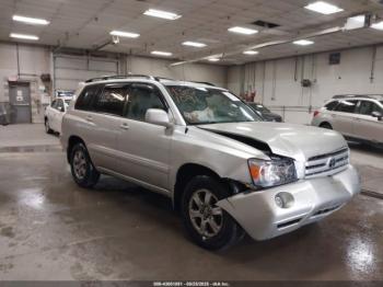  Salvage Toyota Highlander