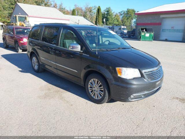  Salvage Chrysler Town & Country