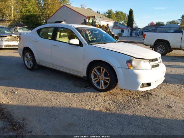  Salvage Dodge Avenger