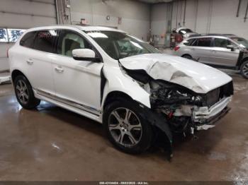  Salvage Volvo XC60
