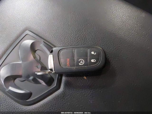 Ram 1500 Sport Image 7