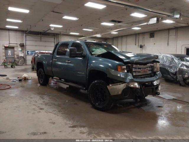  Salvage GMC Sierra 2500