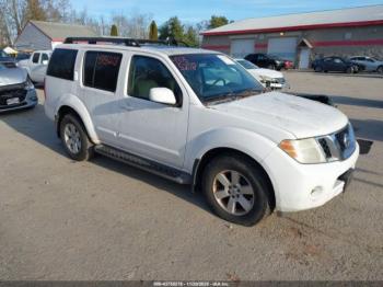  Salvage Nissan Pathfinder