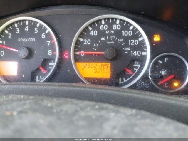 Nissan Pathfinder Se Image 6