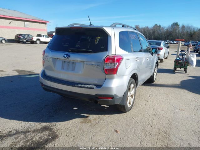Subaru Forester 2.5i Touring Image 5