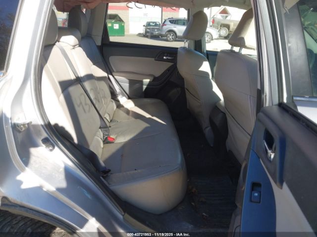 Subaru Forester 2.5i Touring Image 7