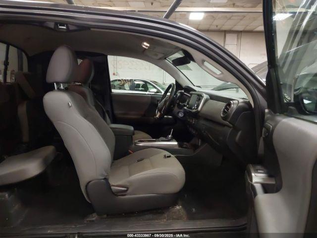 Toyota Tacoma Sr5 Image 2