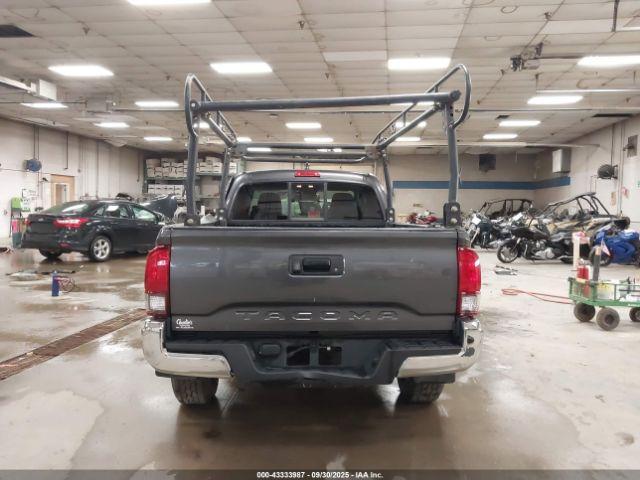 Toyota Tacoma Sr5 Image 13