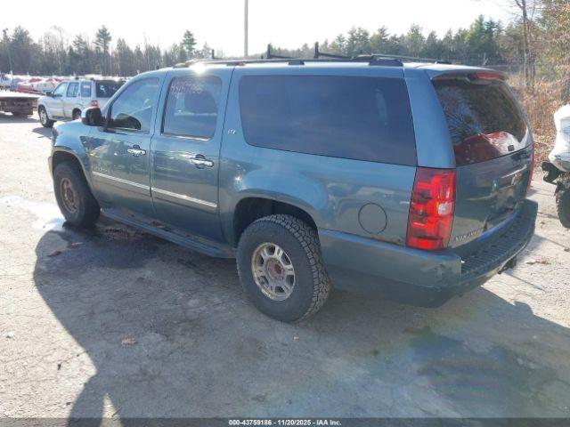 Chevrolet Suburban 1500 Ltz Image 7