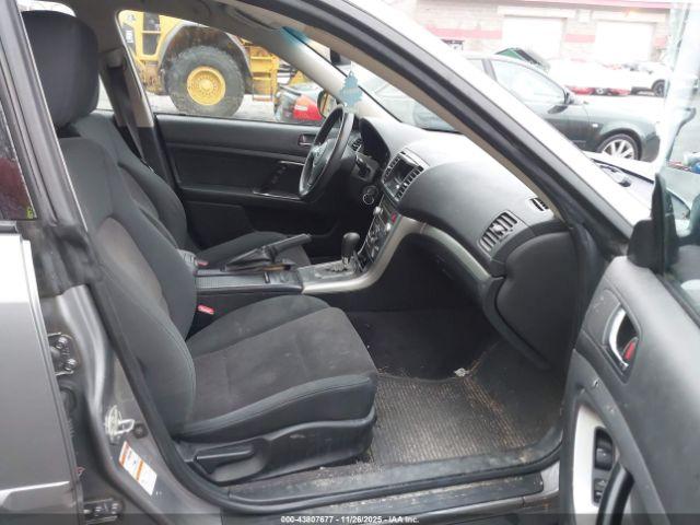 Subaru Outback Image 3