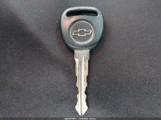 Chevrolet Silverado 1500 Work Truck Image 12