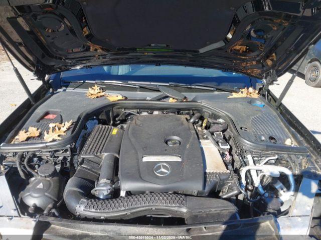 Mercedes-Benz E-Class 4matic Image 16