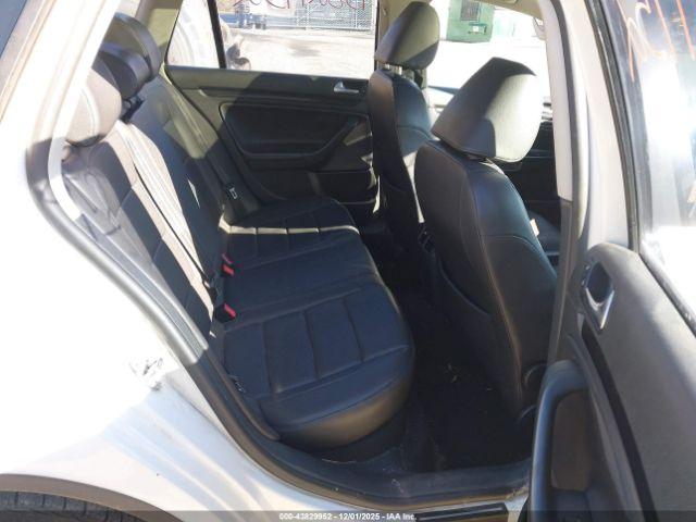 Volkswagen Jetta 2.5l Se Image 9