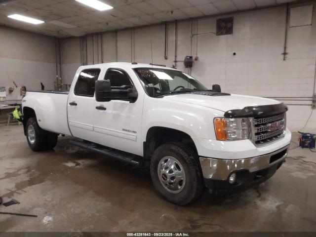  Salvage General Motors Sierra 3500HD