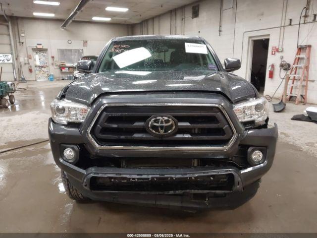 Toyota Tacoma Sr5 V6 Image 9