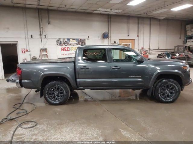 Toyota Tacoma Sr5 V6 Image 12