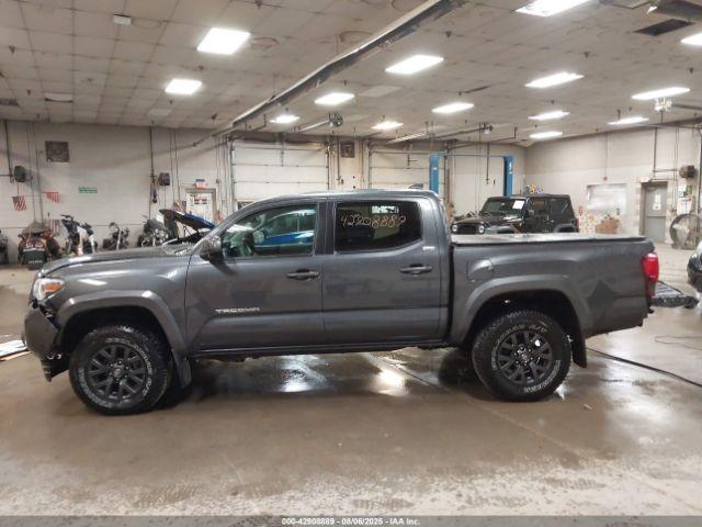 Toyota Tacoma Sr5 V6 Image 16