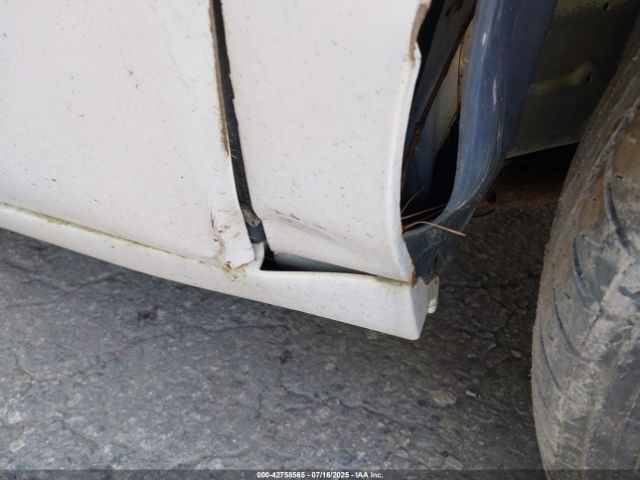 Cadillac DTS Standard Image 5