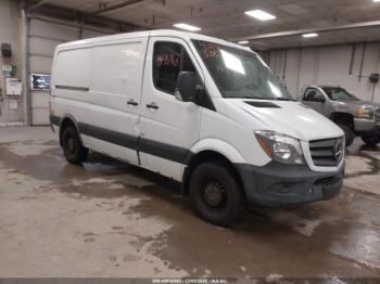 Salvage Mercedes-Benz Sprinter 2500