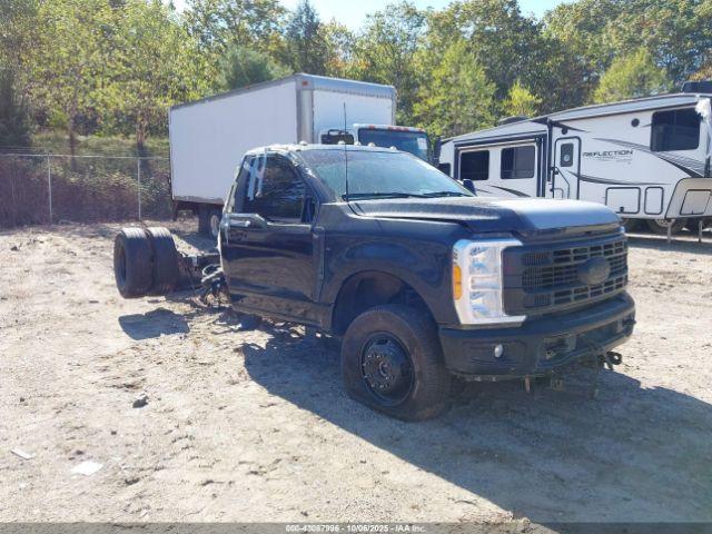  Salvage Ford F-350