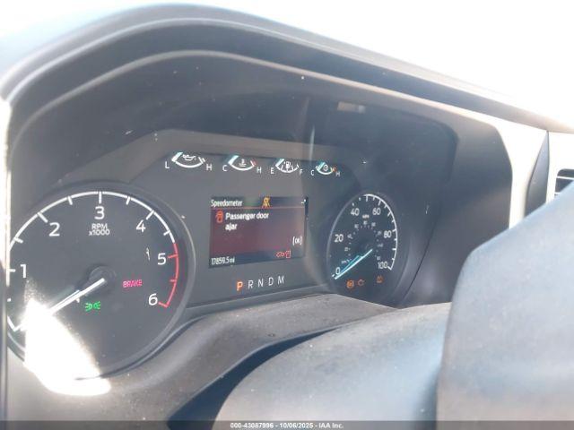 Ford F-350 Xl Image 4