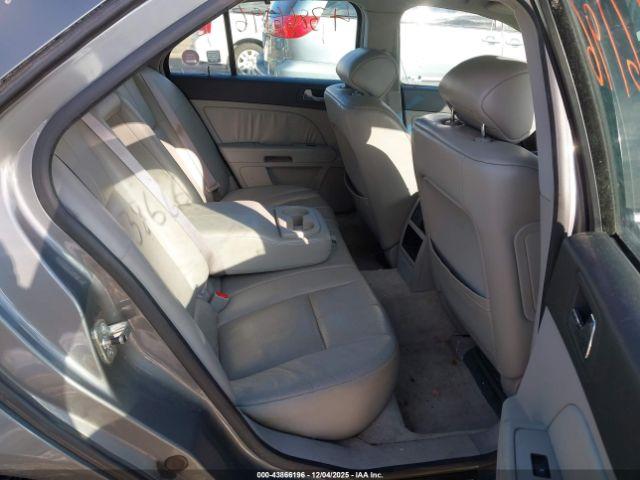 Cadillac STS V8 Image 7