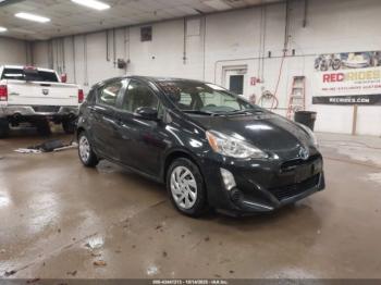  Salvage Toyota Prius c