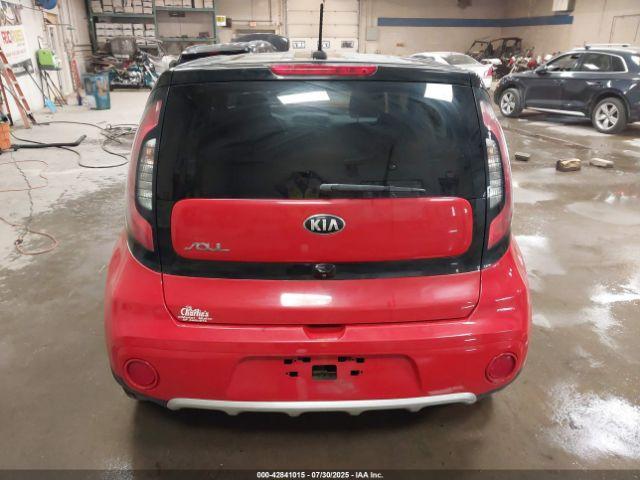 Kia Soul + Image 5