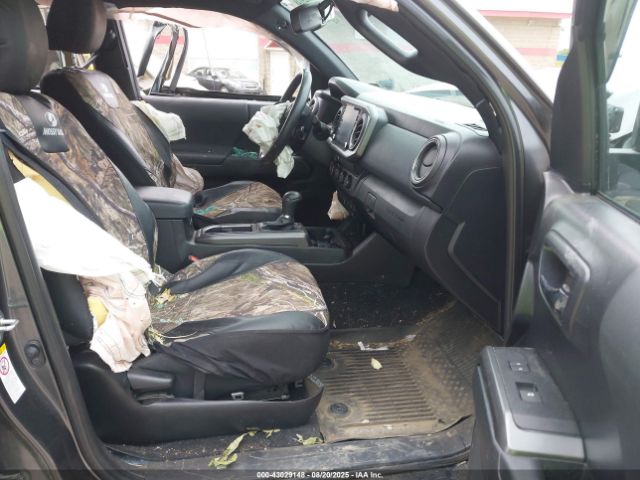 Toyota Tacoma Trd Off-road Image 9