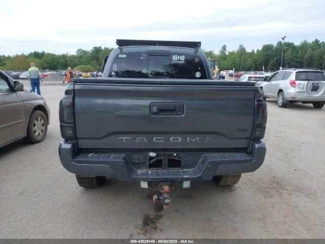 Toyota Tacoma Trd Off-road Image 15