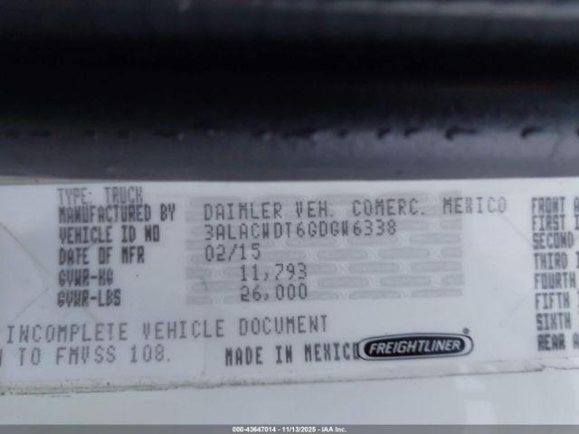 Freightliner M2 106 Medium Duty Image 6