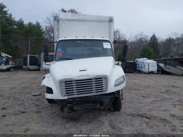 Freightliner M2 106 Medium Duty Image 10