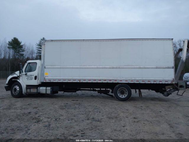 Freightliner M2 106 Medium Duty Image 4
