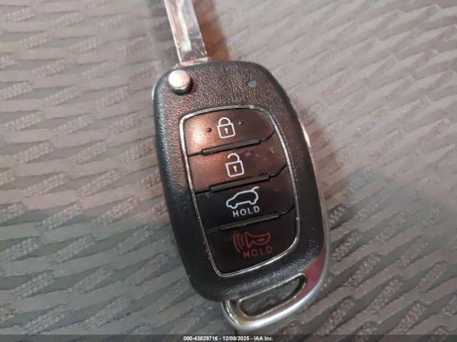 Hyundai SANTA FE 2.4l Image 4