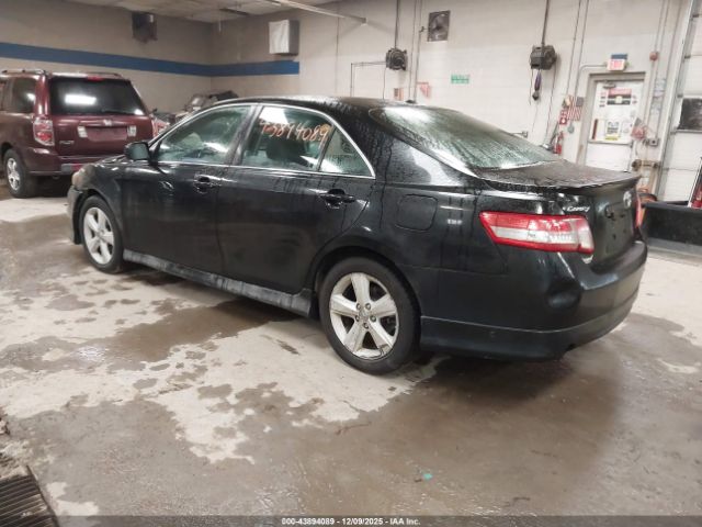 Toyota Camry Se V6 Image 3