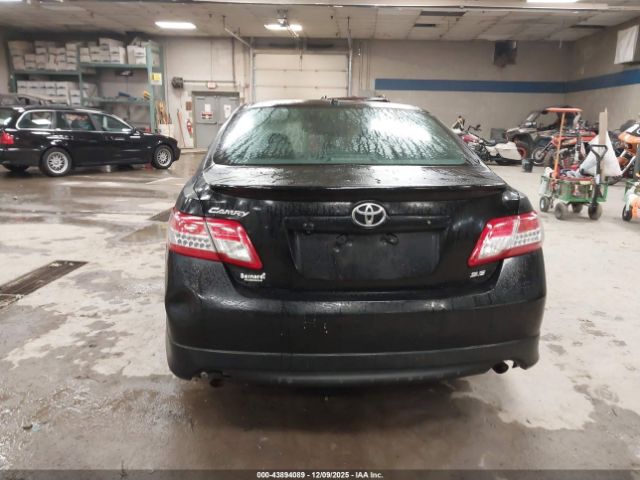 Toyota Camry Se V6 Image 14