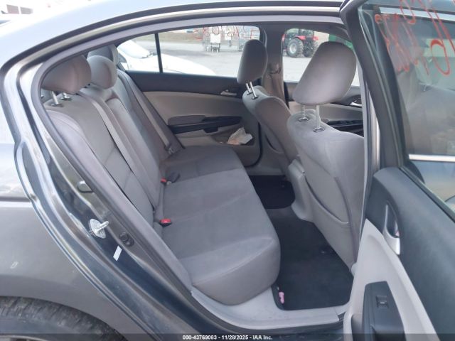 Honda Accord 2.4 Lx-p Image 13