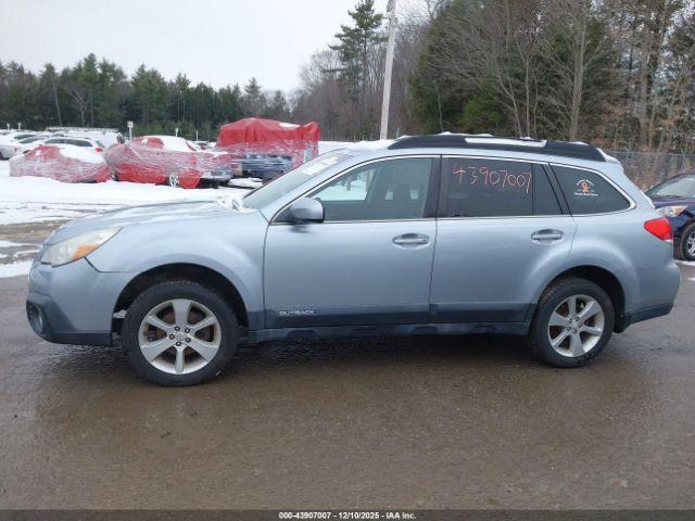 Subaru Outback 2.5i Premium Image 9