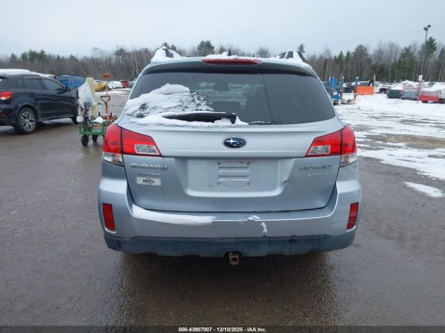 Subaru Outback 2.5i Premium Image 6