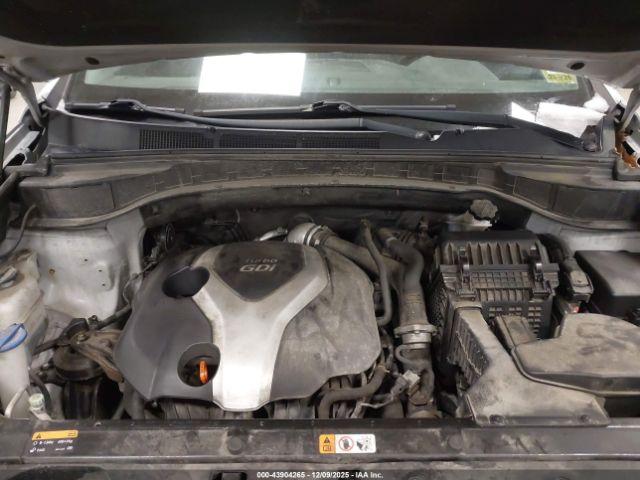 Hyundai SANTA FE Sport 2.0t Image 2