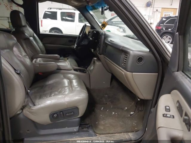 Chevrolet Tahoe Lt Image 12