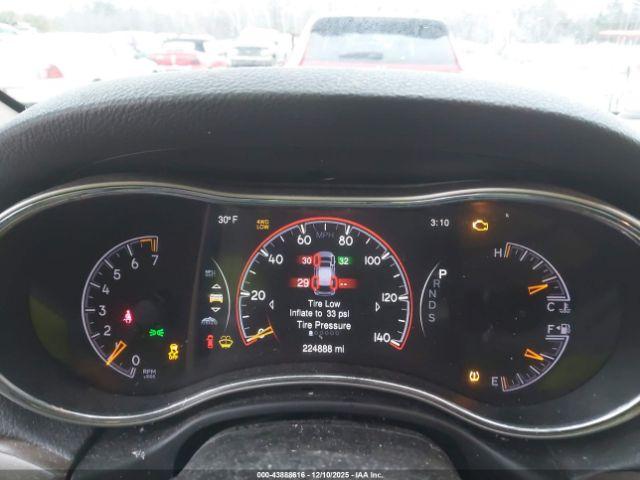 Jeep Grand Cherokee Limited Image 16