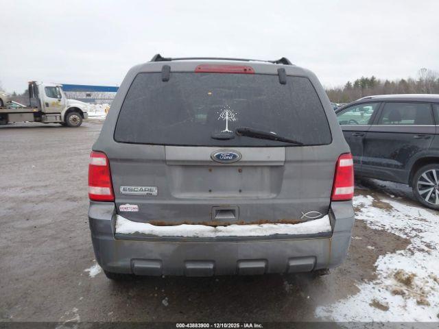 Ford Escape Xlt Image 10