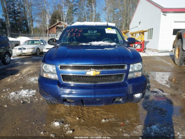 Chevrolet Suburban 1500 Lt Image 16