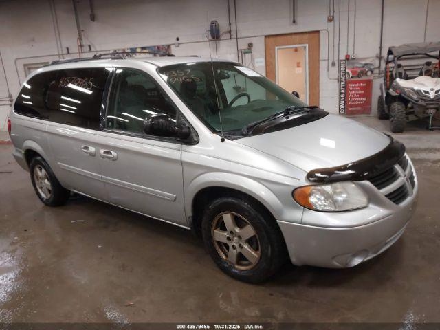  Salvage Dodge Grand Caravan