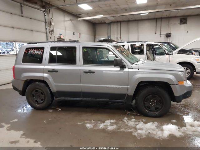 Jeep Patriot Sport Image 13